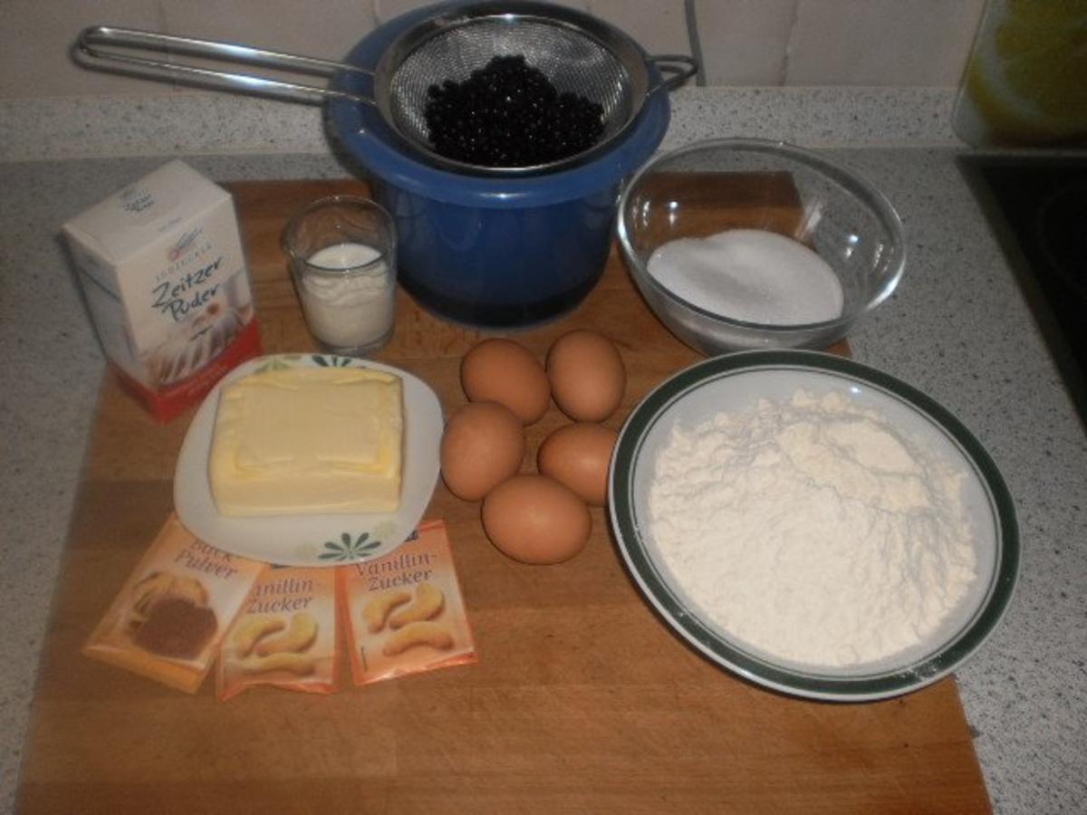 Marmorkuchen mit Blaubeeren - Rezept - Bild Nr. 2