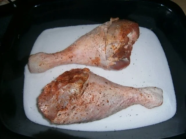 Rezept: Putenunterkeule im Salzbett Bild Nr. 2 Putenunterkeule im Salzbett - Rezept - Bild Nr. 2