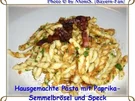 Pasta mit Paprika - Semmelbrösel und Speckwürfel - Rezept