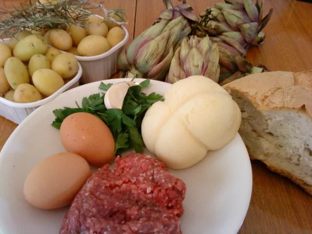 Rezept: Zwergi's Mini - Frikadellen an Mini - Bratkartoffeln mit Artischocken - Dip Bild Nr. 2 Zwergi's Mini - Frikadellen an Mini - Bratkartoffeln mit Artischocken - Dip - Rezept - Bild Nr. 2