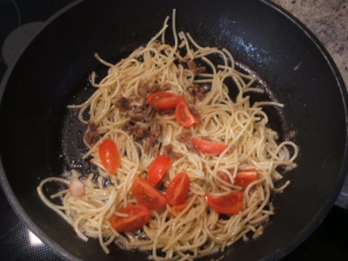 Pasta: Spaghetti con Sardelle - Rezept - Bild Nr. 4