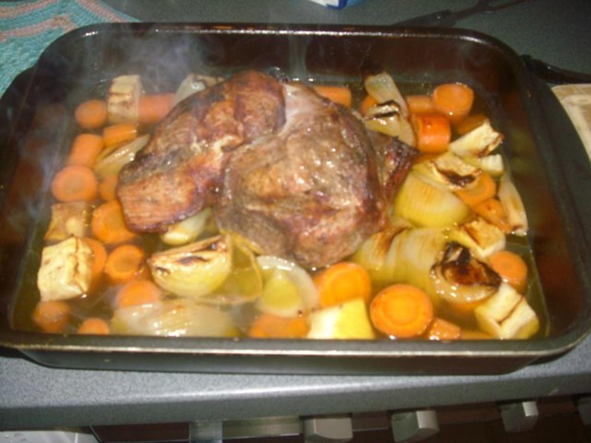 Schweinebraten - Rezept - Bild Nr. 3