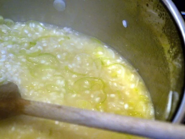 Rezept: Erbsen-Minz-Risotto Bild Nr. 9 Erbsen-Minz-Risotto - Rezept - Bild Nr. 9