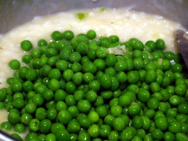 Rezept: Erbsen-Minz-Risotto Bild Nr. 11 Erbsen-Minz-Risotto - Rezept - Bild Nr. 11