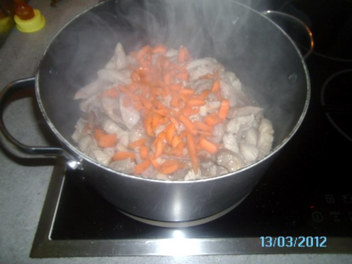 Karotten-Schweinegeschnetzeltes mit Spiralen - Rezept - Bild Nr. 3