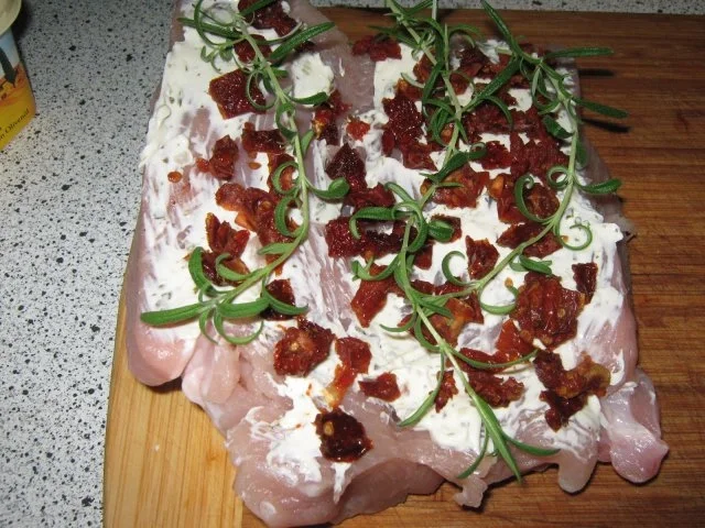 Rezept: Putenbraten, gefüllt Bild Nr. 2 Putenbraten, gefüllt - Rezept - Bild Nr. 2