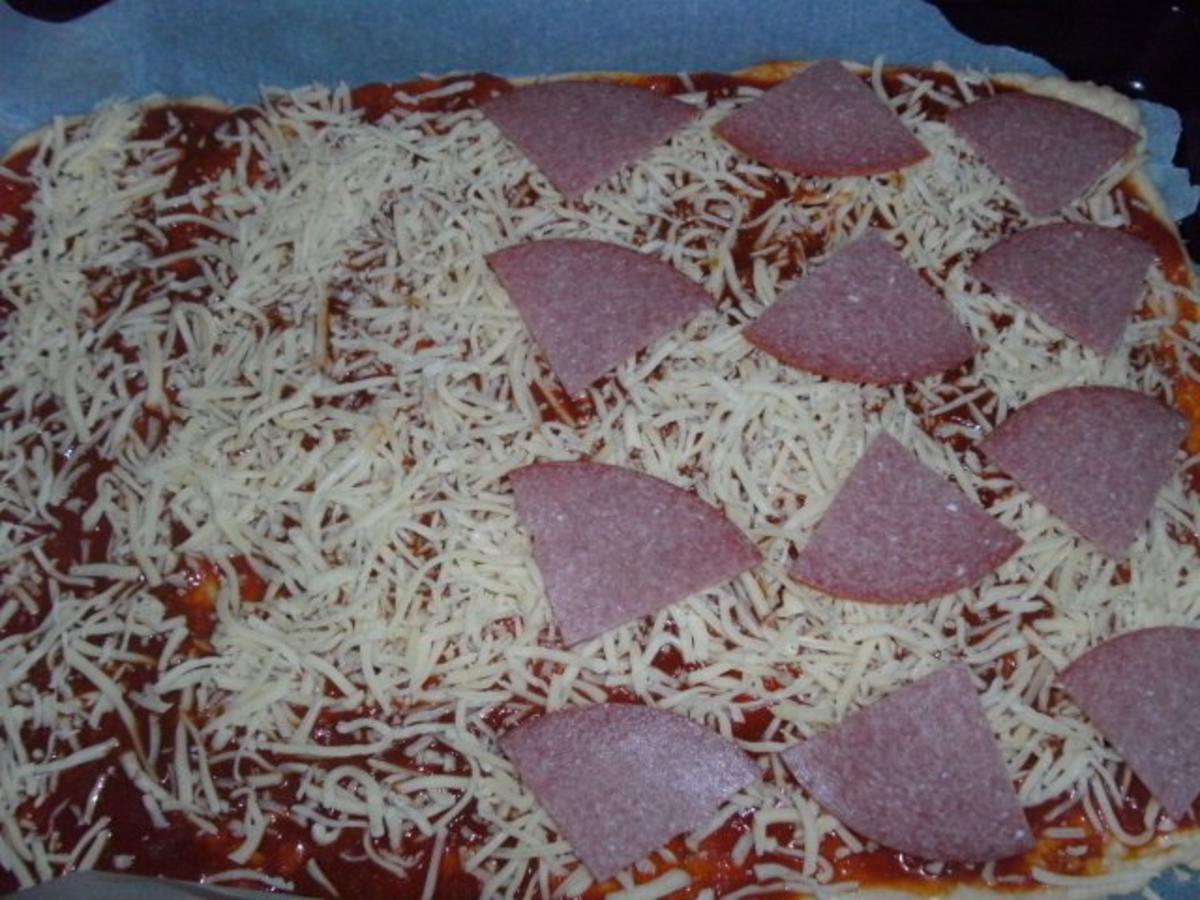 Pizza mit Quark-Öl-Teig - Rezept - Bild Nr. 13