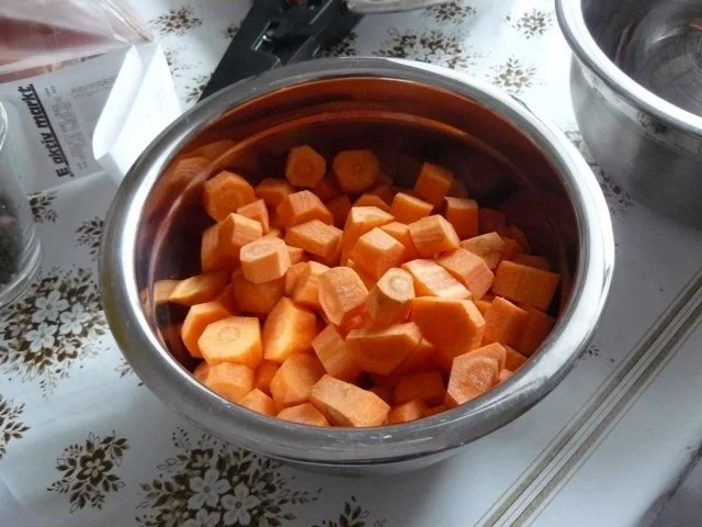 Klassicher Möhreneintopf mit Kasslerrippchen - Rezept - Bild Nr. 2