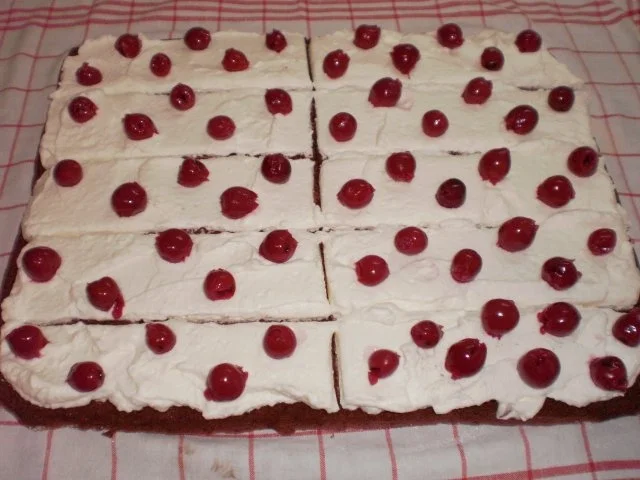 Rezept: Schwarzwälder - Kirsch, mal anders Bild Nr. 4 Schwarzwälder - Kirsch, mal anders - Rezept - Bild Nr. 4