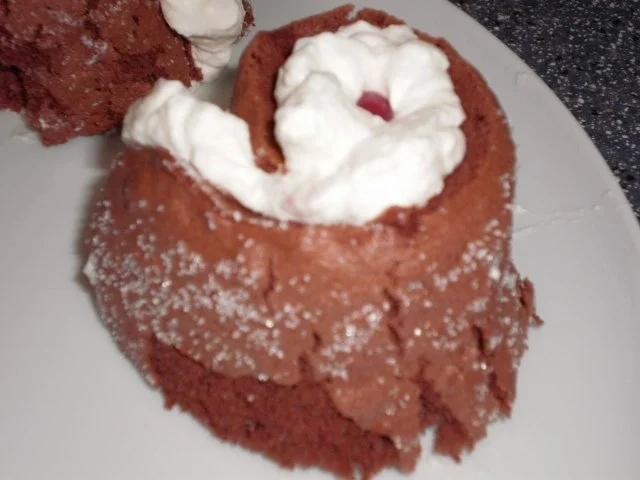 Rezept: Schwarzwälder - Kirsch, mal anders Bild Nr. 5 Schwarzwälder - Kirsch, mal anders - Rezept - Bild Nr. 5