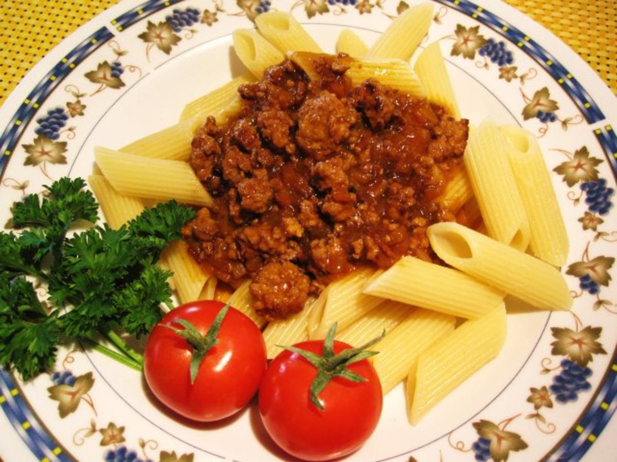 Penne Rigate mit Bologneser Soße - Rezept - kochbar.de