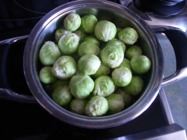 Minischnitzel mit Rosenkohl - Rezept - Bild Nr. 4