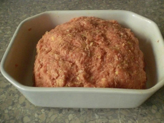 Rezept: Schneller Hackbraten auf Brötchen Bild Nr. 3 Schneller Hackbraten auf Brötchen - Rezept - Bild Nr. 3