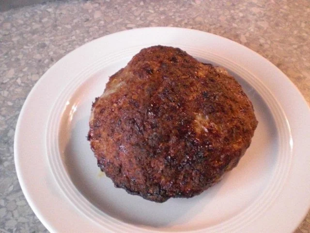 Rezept: Schneller Hackbraten auf Brötchen Bild Nr. 4 Schneller Hackbraten auf Brötchen - Rezept - Bild Nr. 4