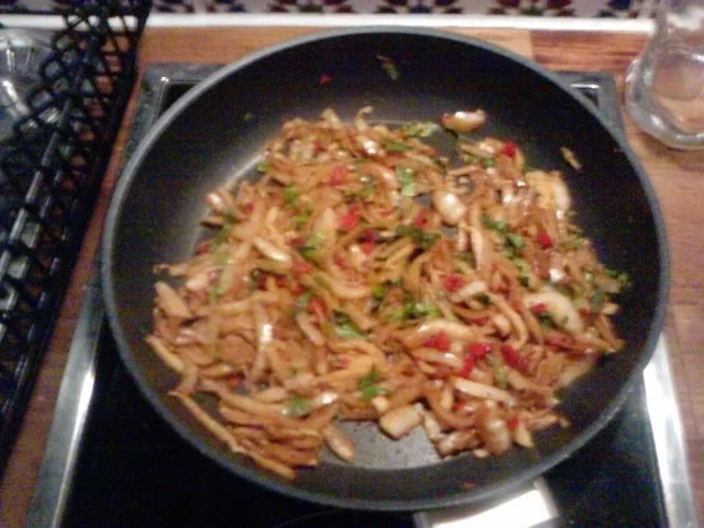 Rezept: Beilage: feuriges Chinkohl-Pfännchen Bild Nr. 5 Beilage: feuriges Chinkohl-Pfännchen - Rezept - Bild Nr. 5
