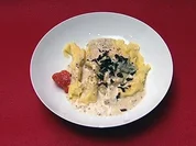 Rezept: Caramelle mit Trรผffel in Sahnesoรe (Ramona Leiร) Caramelle mit Trรผffel in Sahnesoรe (Ramona Leiร) - Rezept