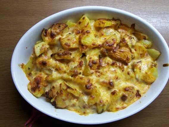 Rezept: Mein (etwas anderer) Bratkartoffelauflauf Bild Nr. 3 Mein (etwas anderer) Bratkartoffelauflauf - Rezept - Bild Nr. 3