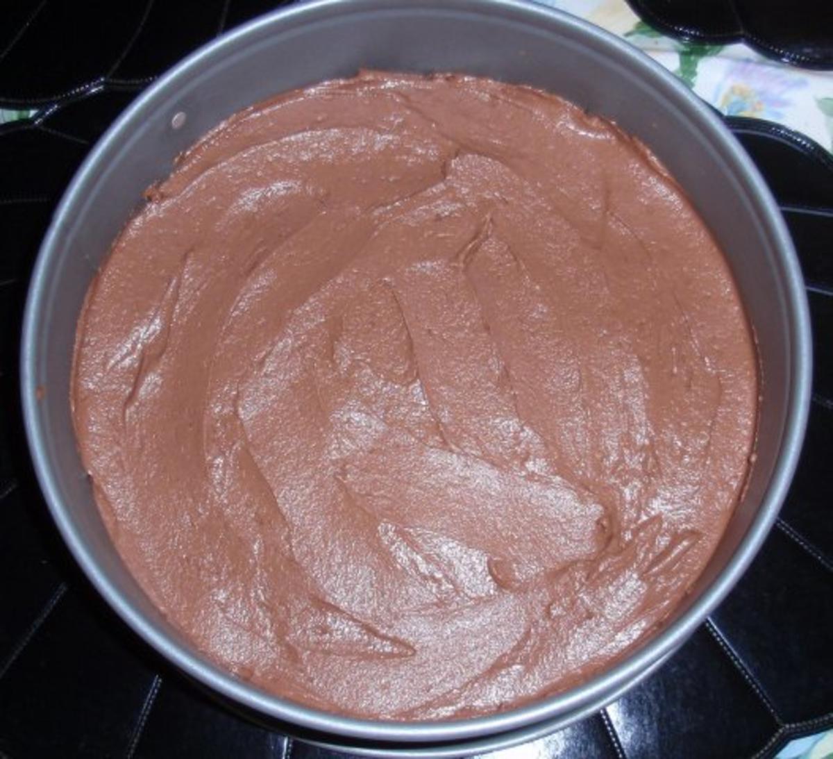 Schoko-Kokos-Kuchen mit Osterdeko - Rezept - Bild Nr. 4