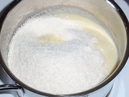 Schoko-Kokos-Kuchen mit Osterdeko - Rezept - Bild Nr. 8