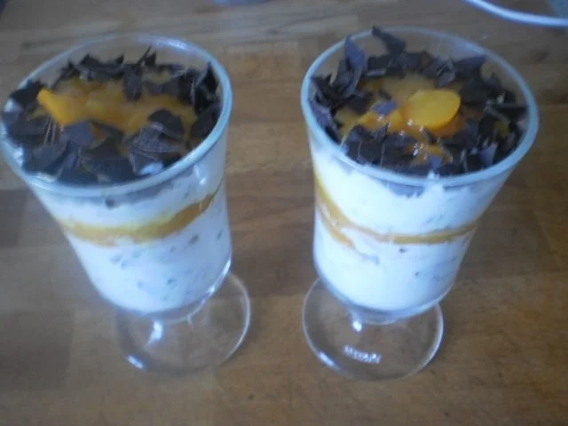 Stracciatella-Creme mit Kumquats - Rezept - Bild Nr. 13