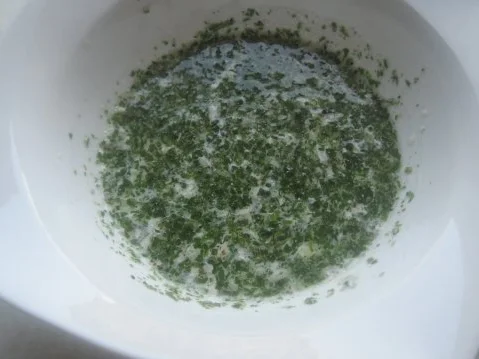 Radieschen und mehr, mit wildem Dressing - Rezept - Bild Nr. 3