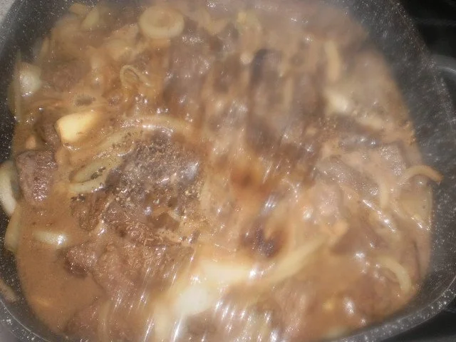 Rezept: Pfefferpotthast - Rindergulasch aus Westfalen Bild Nr. 8 Pfefferpotthast - Rindergulasch aus Westfalen - Rezept - Bild Nr. 8