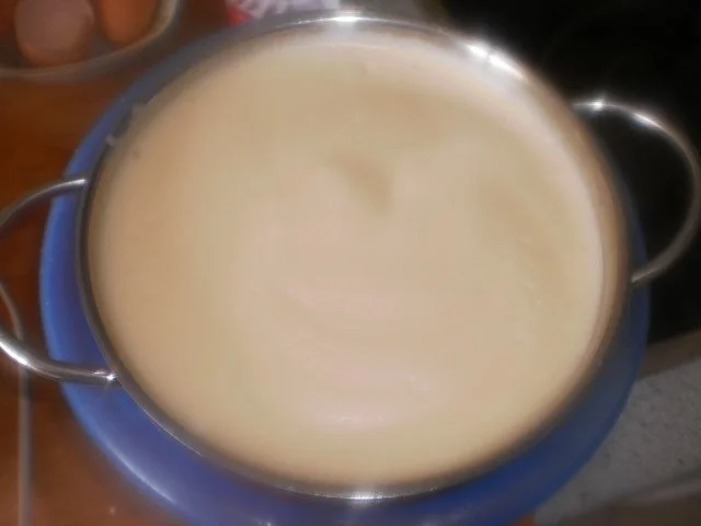 Weiße Schokomousse mit Beeren - Rezept - Bild Nr. 7