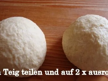 Rosenkuchen aus Quarkteig mit Mascarpone-Rum Erdbeerkonfitüren Füllung und dick Streusel - Rezept - Bild Nr. 10