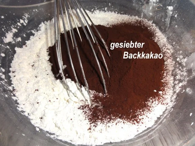 Muffin:   KAKAO-KIRSCHEN mit Tonkabohne - Rezept - Bild Nr. 6