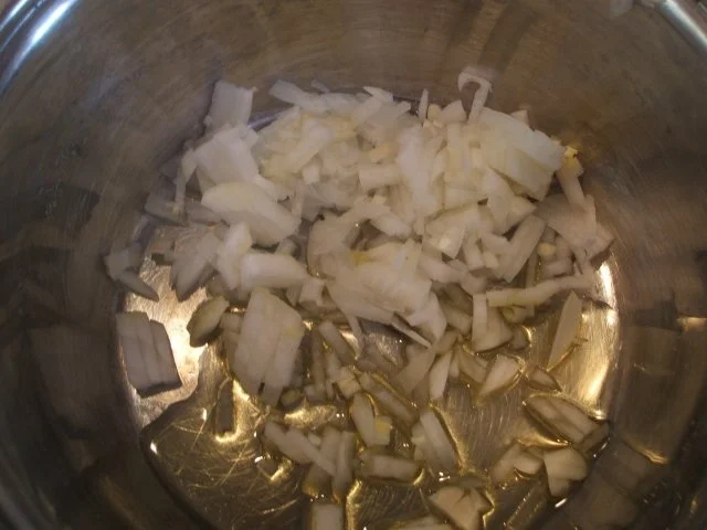 Rezept: Suppen: Kartoffelsuppe mit Sauerkraut und Bratwurst Bild Nr. 3 Suppen: Kartoffelsuppe mit Sauerkraut und Bratwurst - Rezept - Bild Nr. 3