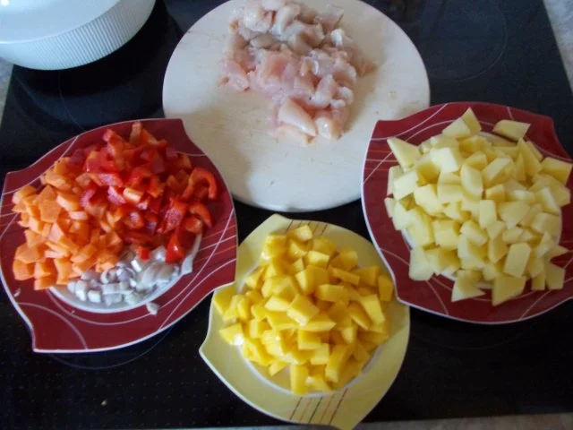 Rezept: CHICKEN-CURRY Bild Nr. 3 CHICKEN-CURRY - Rezept - Bild Nr. 3