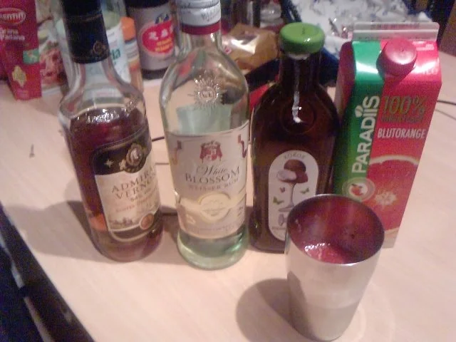 Rezept: T - D - W - Cocktail Mein Dank für alle lieben Kommis meiner Freunde z. Topkoch der Woche Bild Nr. 7 T - D - W - Cocktail Mein Dank für alle lieben Kommis meiner Freunde z. Topkoch der Woche - Rezept - Bild Nr. 7