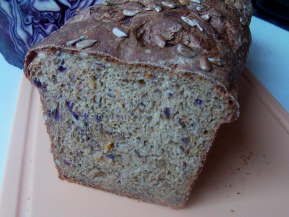 Bilder für Kraut und Rüben Brot Rezept