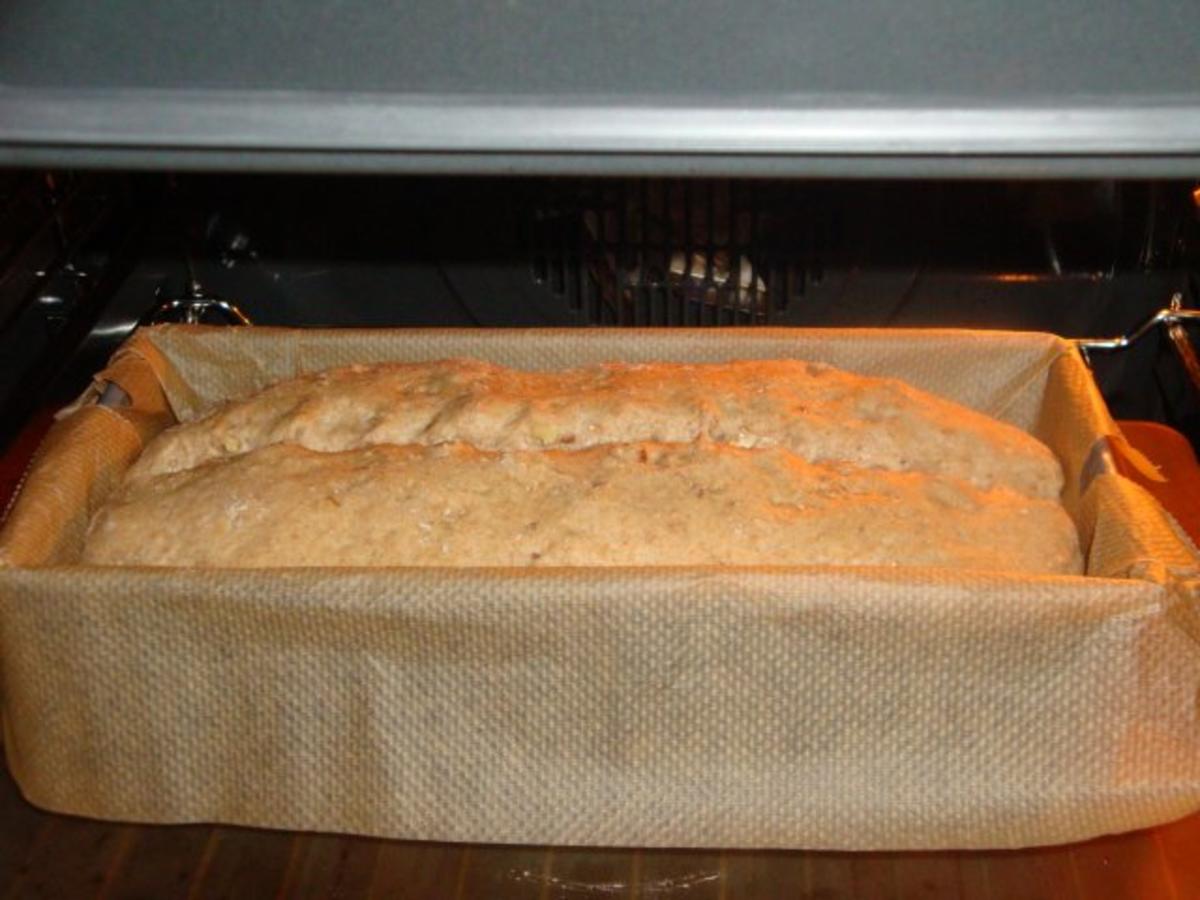 Walnuss-Dinkel-Brot - Rezept - Bild Nr. 2