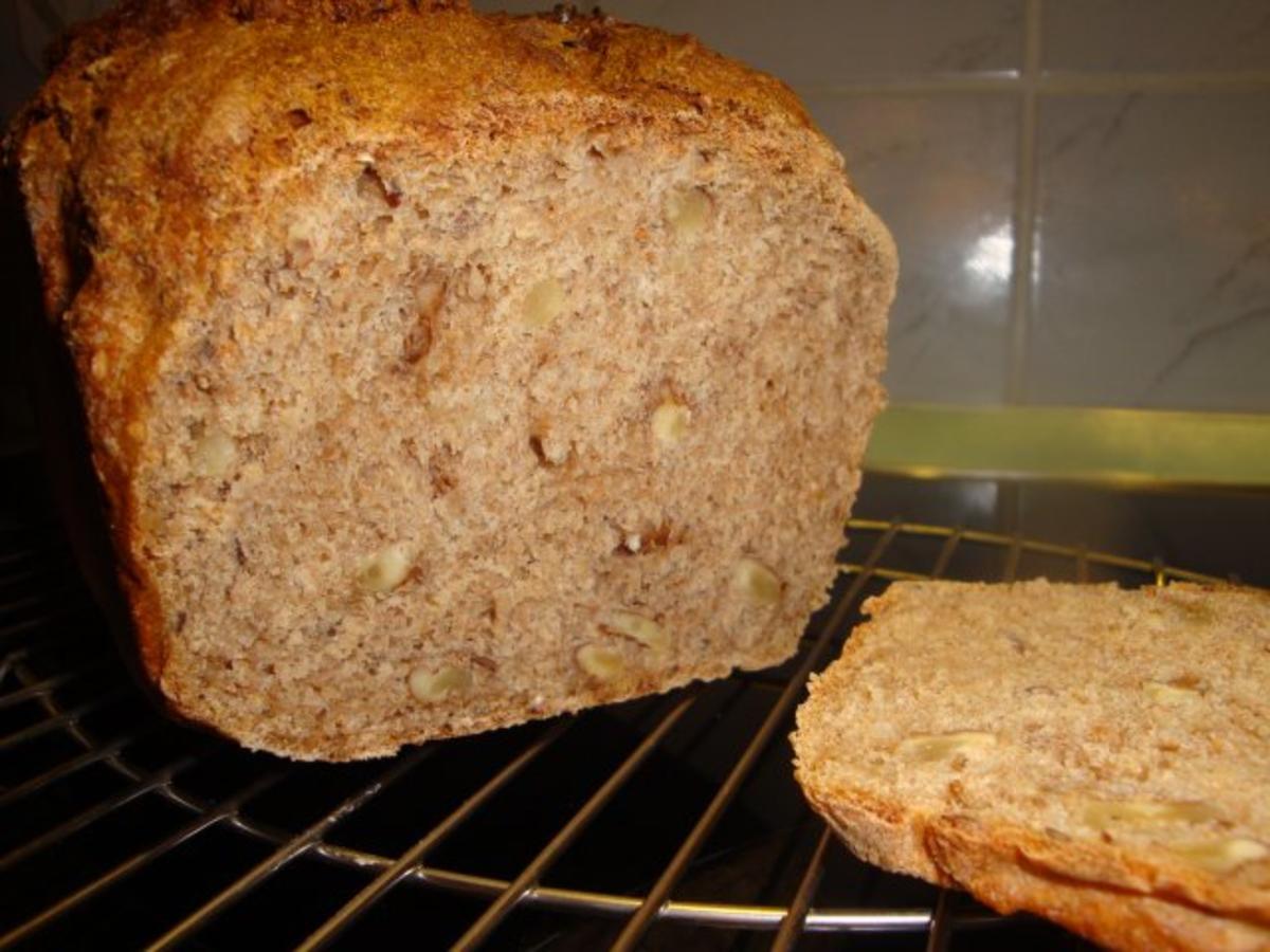 Walnuss-Dinkel-Brot - Rezept mit Bild - kochbar.de