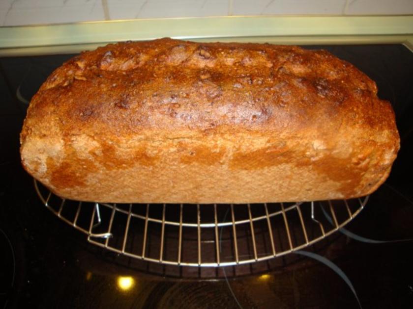 Walnuss Dinkel Brot - einfach - von erdbeere1706