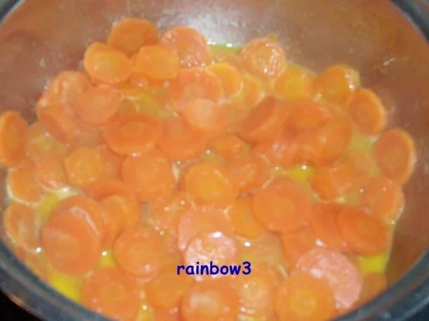 Rezept: Kochen: Hähnchenschenkel zu glasierten Möhren Bild Nr. 6 Kochen: Hähnchenschenkel zu glasierten Möhren - Rezept - Bild Nr. 6