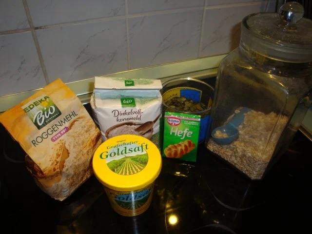 Dinkel-Haferflocken- Möhren Brot - Rezept - Bild Nr. 2