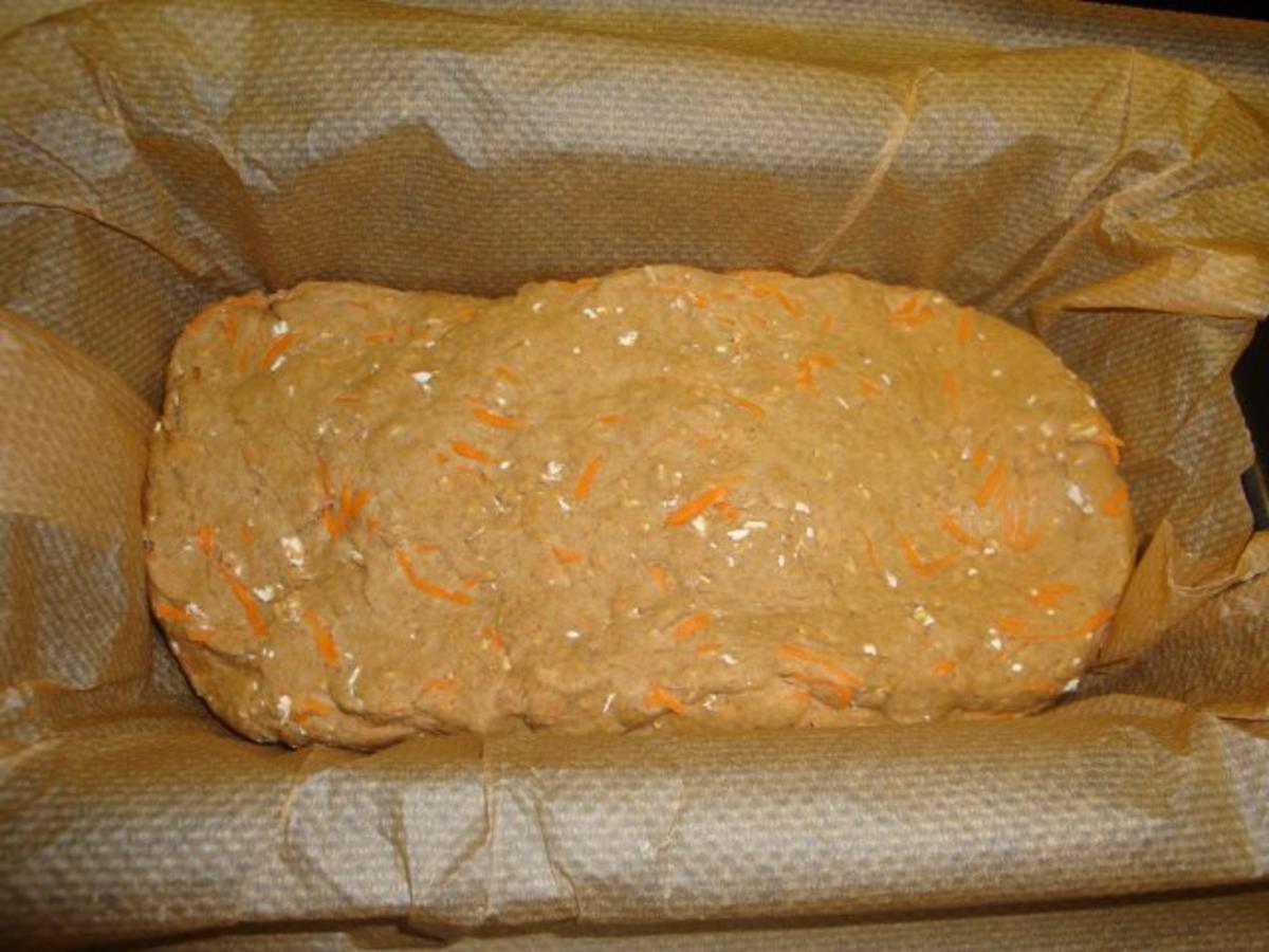 Dinkel-Haferflocken- Möhren Brot - Rezept - Bild Nr. 4