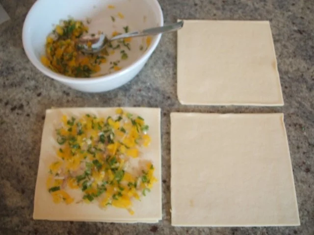 Rezept: Fingerfood: Blätterteig-Snack Bild Nr. 4 Fingerfood: Blätterteig-Snack - Rezept - Bild Nr. 4