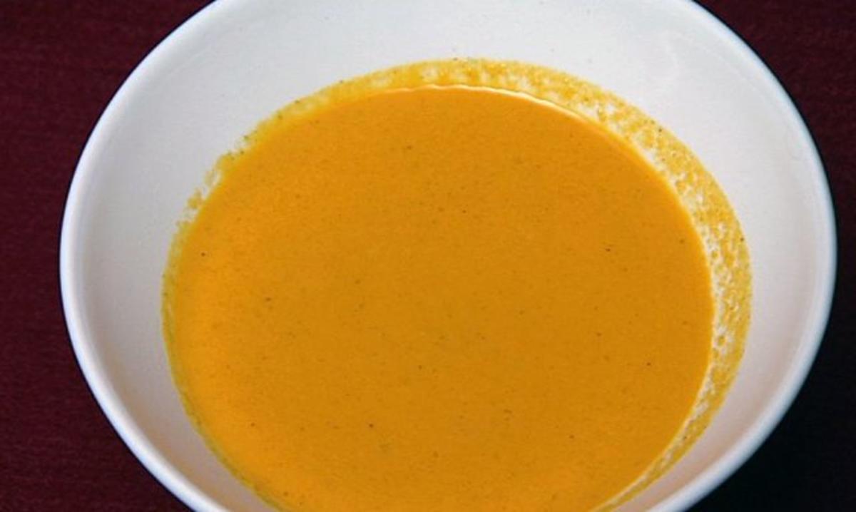 Apfel-Curry-Suppe (Radost Bokel) - Rezept