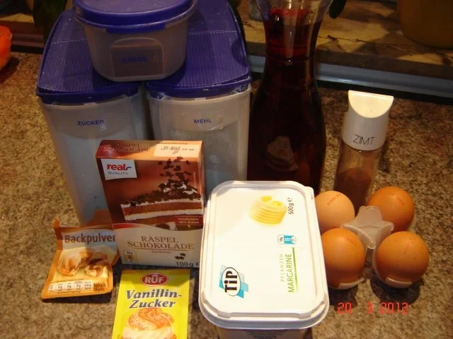 Rezept: Kuchen & Torten : Rotweinkuchen der 2. Bild Nr. 3 Kuchen & Torten : Rotweinkuchen der 2. - Rezept - Bild Nr. 3