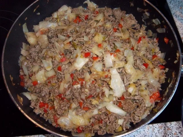 Rezept: Hackfleischpfanne mit Weisskohl Bild Nr. 6 Hackfleischpfanne mit Weisskohl - Rezept - Bild Nr. 6