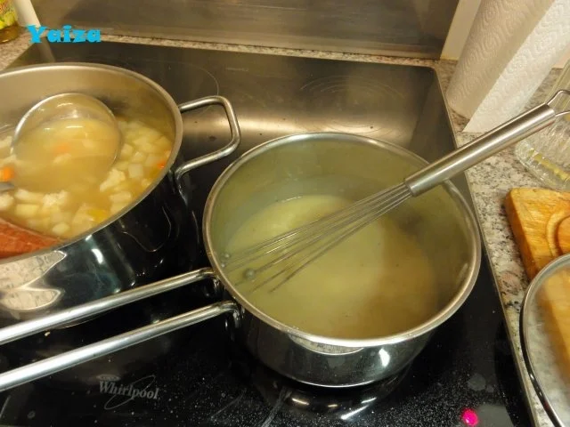 Rezept: Gebundene Gemüsesuppe mit Wurst Bild Nr. 4 Gebundene Gemüsesuppe mit Wurst - Rezept - Bild Nr. 4