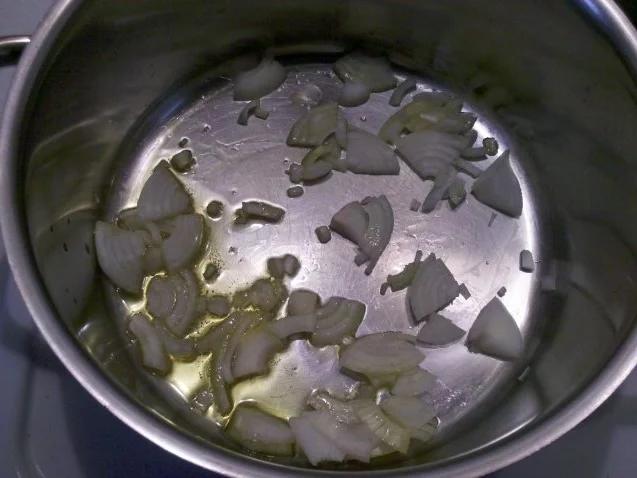 Rezept: Hackfleisch: Hackfleisch-Nudeleintopf im Tandoori-Stil Bild Nr. 4 Hackfleisch: Hackfleisch-Nudeleintopf im Tandoori-Stil - Rezept - Bild Nr. 4