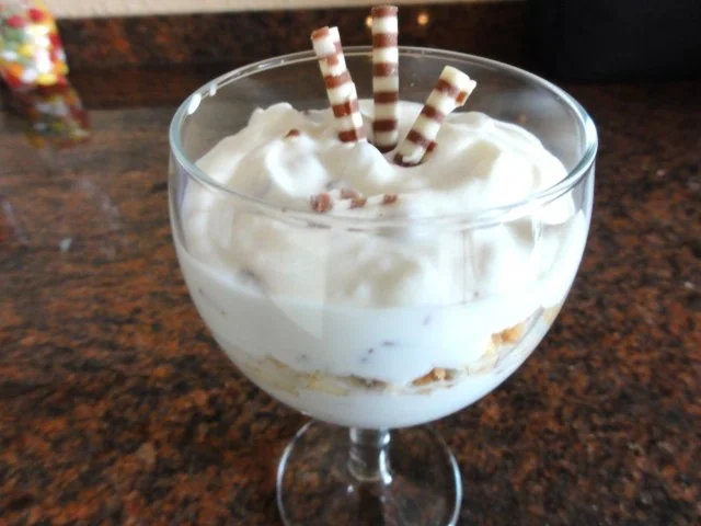 Dessert:   SAHNE-JOGHURT mit Cantuccini - Rezept - Bild Nr. 4