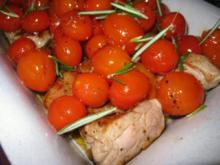 Schweinemedaillons mit gegrillten Tomaten und Kartoffelecken - Rezept
