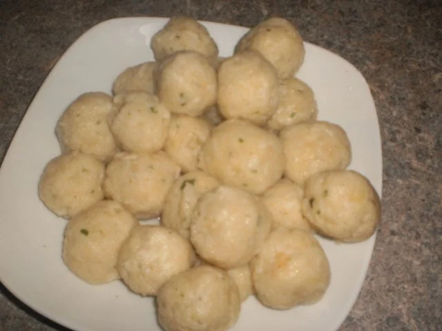 Rezept: Käseknödel Bild Nr. 3 Käseknödel - Rezept - Bild Nr. 3