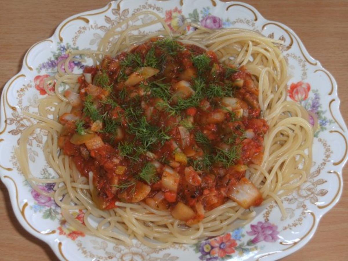 Hauptgericht: Spaghetti, mediterran - Rezept