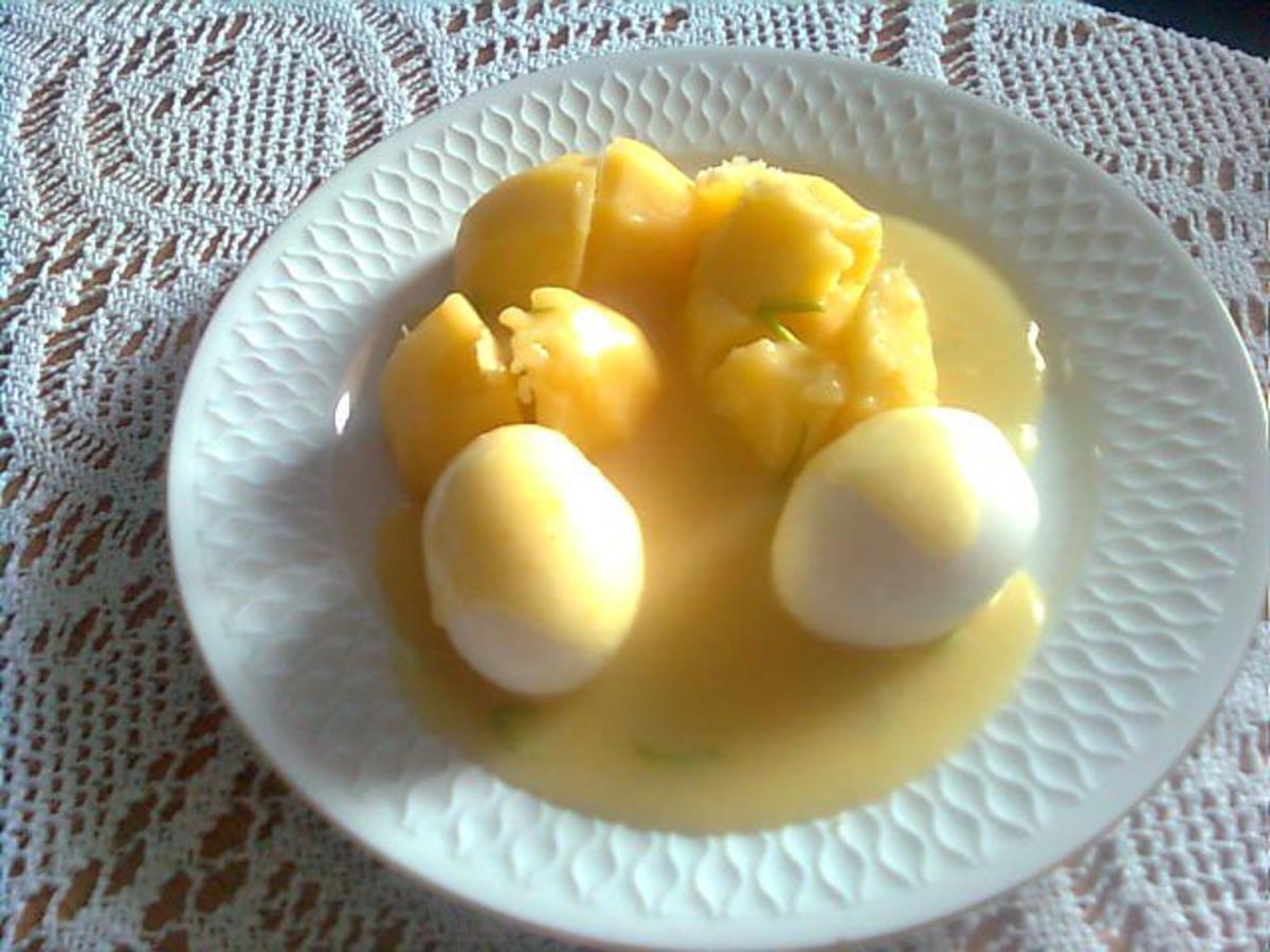Eier in Senfsoße - schnell &amp; einfach - 122 kcal/100g